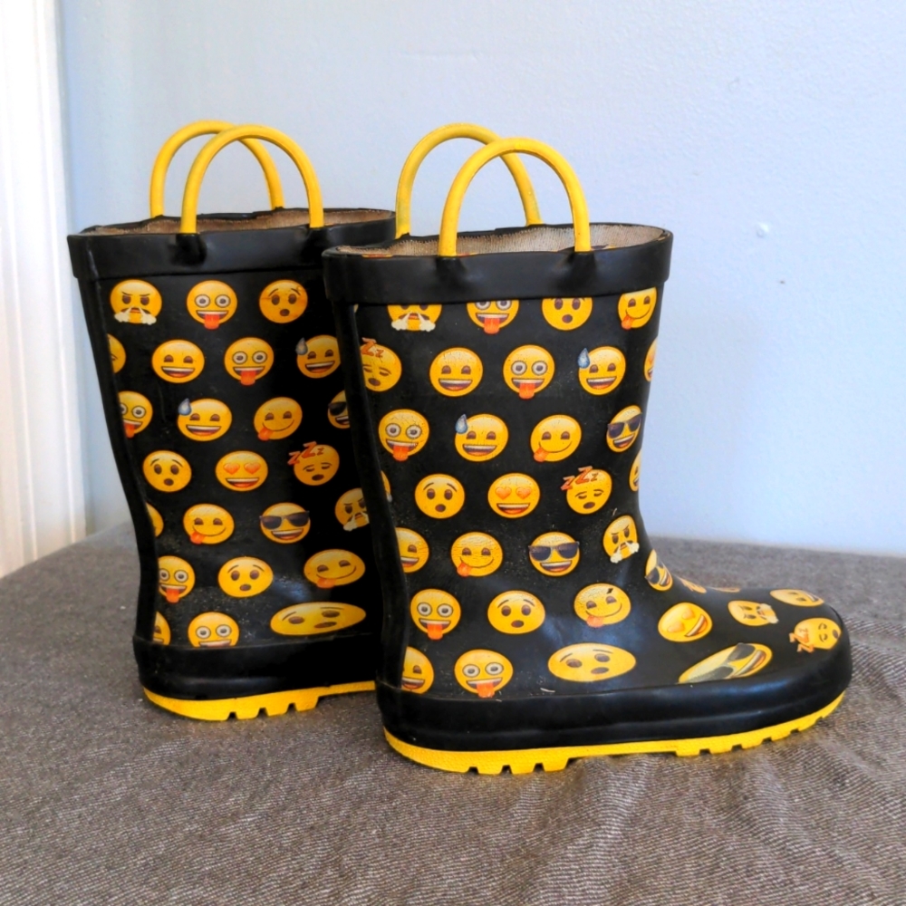 Emoji Kids Rubber Rain Boots, Size 9/10